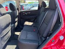 2017 NISSAN ROGUE SV AWD 4DR - Photo 8