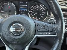 2017 NISSAN ROGUE SV AWD 4DR - Photo 18