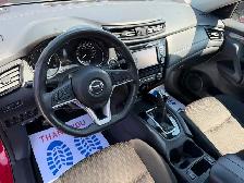 2017 NISSAN ROGUE SV AWD 4DR - Photo 22
