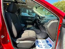 2017 NISSAN ROGUE SV AWD 4DR - Photo 23