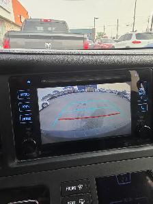 2015 Toyota Sienna SE - Photo 17