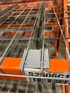 Used wire mesh decks for warehouse racking - Photo 3