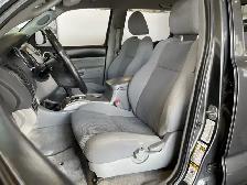 2011 Toyota Tacoma - Photo 12