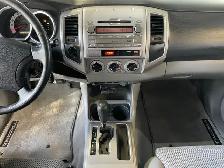2011 Toyota Tacoma - Photo 22