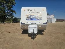 2010 North Country 321BHDD 34 Ft T/A Travel Trailer Lakeside - Photo 7