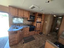 2010 North Country 321BHDD 34 Ft T/A Travel Trailer Lakeside - Photo 13