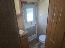 2010 North Country 321BHDD 34 Ft T/A Travel Trailer Lakeside - Photo 16