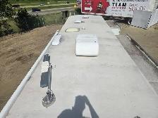 2010 North Country 321BHDD 34 Ft T/A Travel Trailer Lakeside - Photo 34