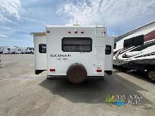 2014 Forest River RV Rockwood Signature Ultra Lite 8265WS - Photo 6