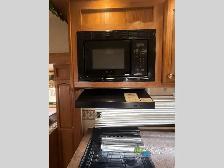 2014 Forest River RV Rockwood Signature Ultra Lite 8265WS - Photo 11