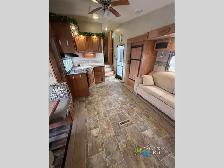 2014 Forest River RV Rockwood Signature Ultra Lite 8265WS - Photo 17