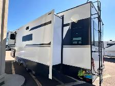 2027 KZ Durango D301RLT King Bed - Photo 6