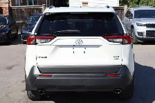 2022 Toyota RAV4 XLE AWD - Photo 3