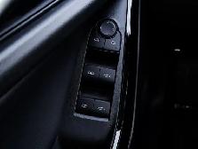 2027 Chevrolet Equinox AWD LT - Photo 17