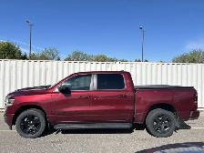 2022 Ram 1500 Sport Crew Cab 5'7 Box 4x4 | One Owner | No - Photo 2