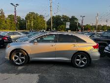 2010 Toyota Venza 4dr Wgn V6 AWD ONE OWNER | NO ACCIDENT - Photo 8