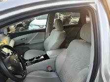 2010 Toyota Venza 4dr Wgn V6 AWD ONE OWNER | NO ACCIDENT - Photo 17
