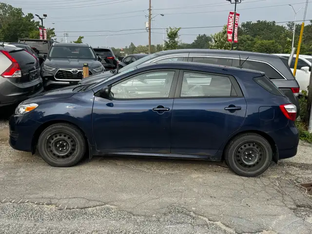 2011 Toyota Matrix 4dr Wgn FWD ONE OWNER | LOW KM