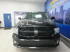 RAM 1500 2018 EXPRESS CREW-CAB V8 5.7L HEMI 4X4 JAMAIS ACCIDENTE - Photo 4