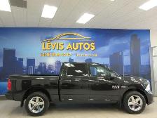 RAM 1500 2018 EXPRESS CREW-CAB V8 5.7L HEMI 4X4 JAMAIS ACCIDENTE - Photo 7