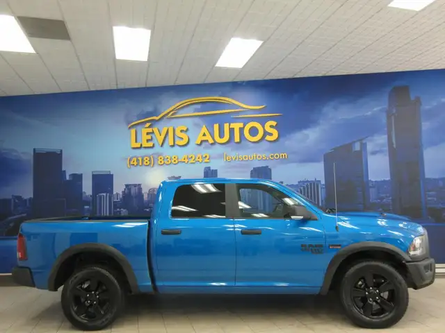 RAM 1500 CLASSIC 2024 WARLOCK CREW-CAB V8 5.7L HEMI 4X4  30 00