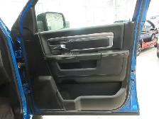 RAM 1500 CLASSIC 2024 WARLOCK CREW-CAB V8 5.7L HEMI 4X4  30 00 - Photo 11