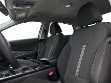 2022 Hyundai Elantra Essential / FWD - Photo 12