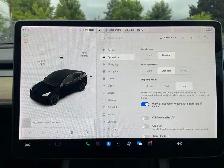 2021 Tesla Model Y Long Range AWD 7 PASS, FRONT & REAR HEATED S - Photo 12