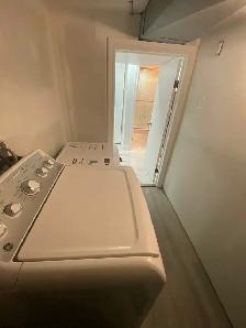 NEW Basement 1 PRIVATE ROOM AVAILABLE! - Photo 3