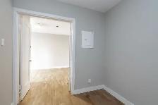 Renovated studio, Church and Wellesley - ID 2274 - Photo 7