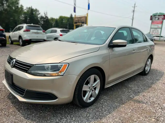 2013 Volkswagen Jetta 4dr 2.5L Man Comfortline CERTIFIED