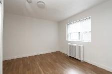 renovated bachelor, Church and Wellesley - ID 3179 - Photo 4