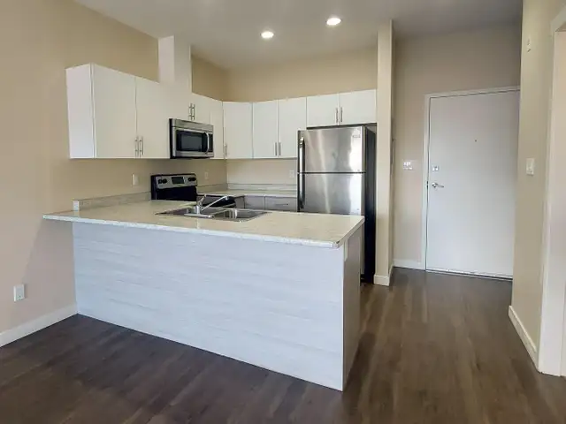 1 Bedroom Apartment for Rent - 2885 Jacklin Road