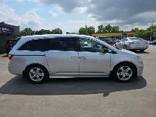 2011 Honda Odyssey 4dr Wgn Touring w/RES & Navi - Photo 8