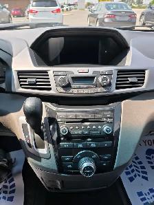 2011 Honda Odyssey 4dr Wgn Touring w/RES & Navi - Photo 18
