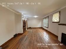 COZY 2 BED/1 BATH MAIN FLOOR UNIT - INCLUSIVE W/$75 CAP! - Photo 4