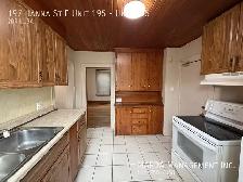 COZY 2 BED/1 BATH MAIN FLOOR UNIT - INCLUSIVE W/$75 CAP! - Photo 11