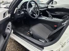 2021 Mazda MX-5 - Photo 7