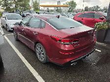 2020 Kia Optima - Photo 2