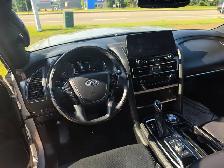 2022 INFINITI QX80 - Photo 3