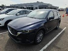 2025 Mazda CX-5 - Photo 2