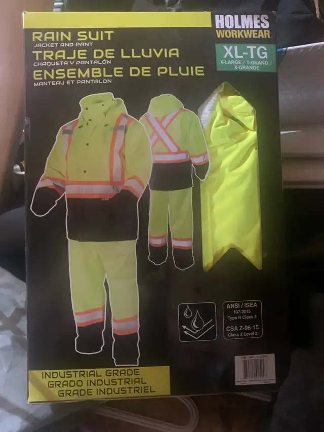 hi vis rain suit/new size XL