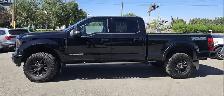This Pickup powered by a Diesel engine featuring 4WD/4-Wheel Dri - Photo 3