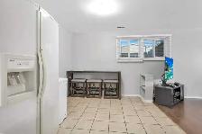 GARAGE INCLUDED   PET FRIENDLY | 2-Bed  suite in West Park - Photo 3