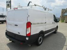 2022 Ford Transit Cargo Van T-150 148' Low Rf 8670 GVWR RWD - Photo 5