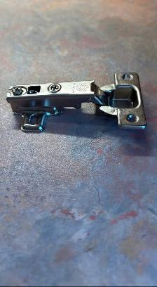 Kitchen cabinet hinges . Simple yo install . - Photo 2