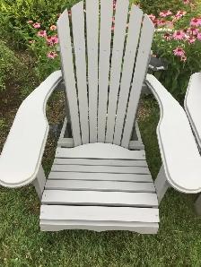 Adirondack Chairs - Photo 2
