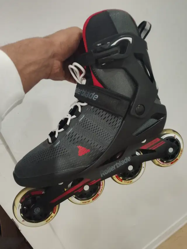 BRANDNEW IN THE BOX Rollerblade Spark 84 Inline Skates