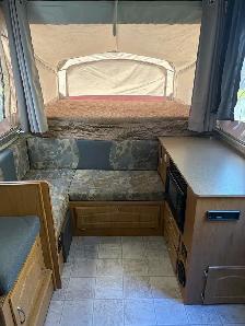 2007 Fleetwood Hardtop Camper for Sale - Photo 3
