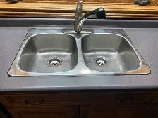 kitchen countertop , sink , Moen faucet - Photo 4